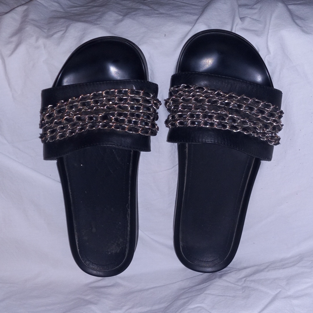 CHANEL Chain-Link Lambskin Slides